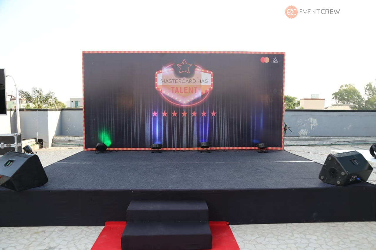 Social Event Setup 4